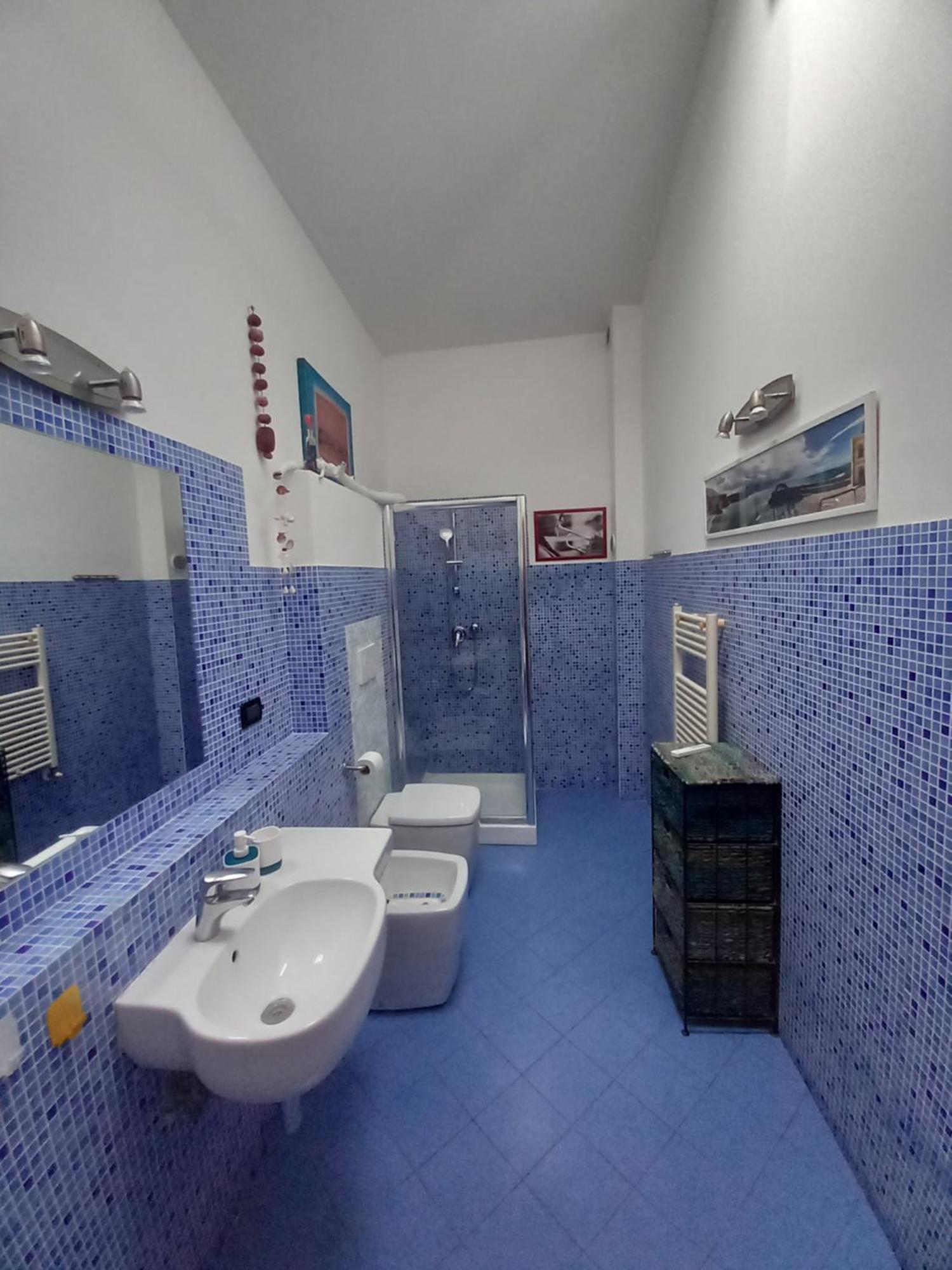 "La Casita", 2 Floors Apartment, Private Parking 1 Car Or 2 Bikes, Air-Cond And Terrace Livorno Ngoại thất bức ảnh